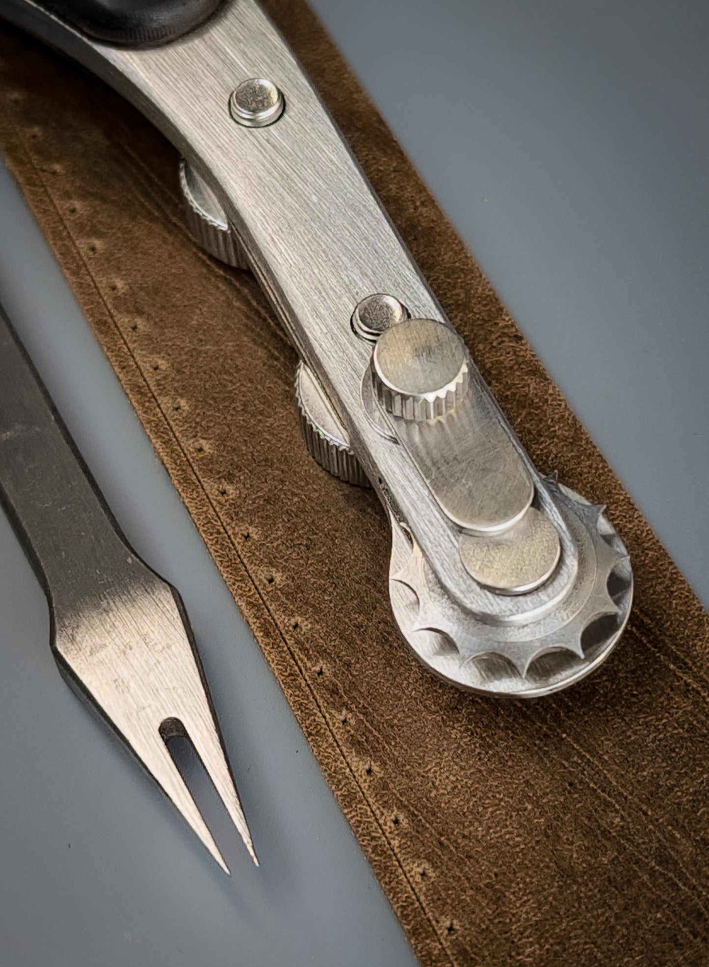 Crimson Stitch Marking Wheel